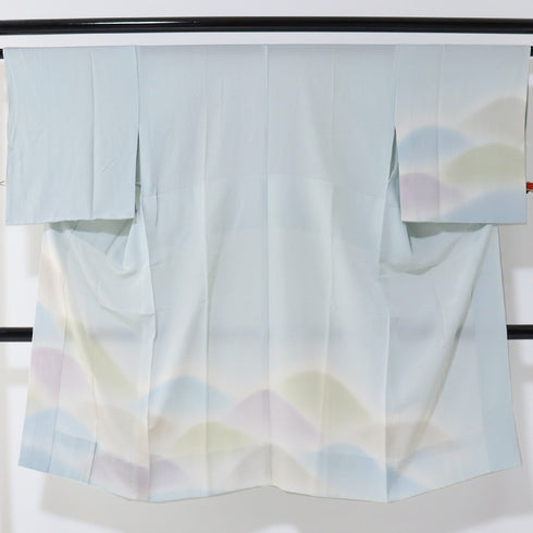 長襦袢 リサイクル 長襦袢 身丈120cm 裄66cm 袷 山柄 絵羽柄 後見頃居敷当て付き ブルー Mサイズ 正絹 袖無双 Aランク