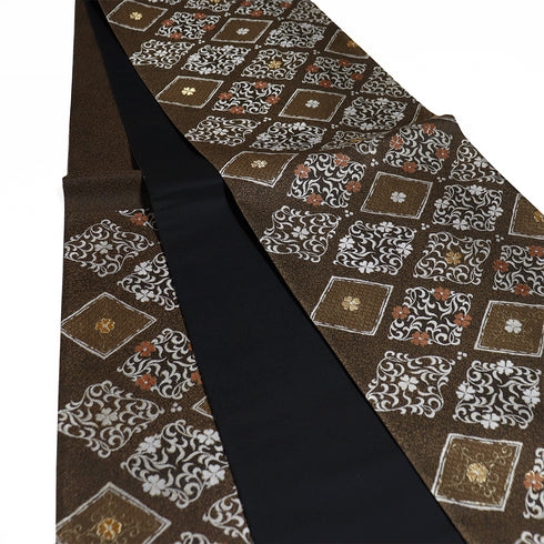 袋帯 リサイクル 帯丈444cm 六通 花菱に唐草柄 廣部商事 ブラウン Mサイズ 正絹 新品・未使用品 フォーマル お洒落