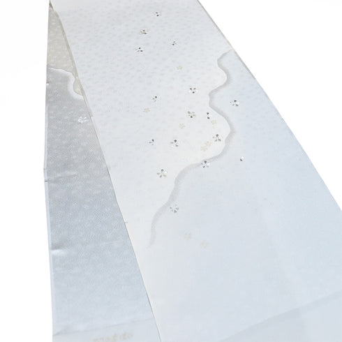 帯揚げ リサイクル お洒落 ちりめん 正絹 ブルー 小花柄 地紋 刺繍 丹後ちりめん 新品・未使用品 AG-1249