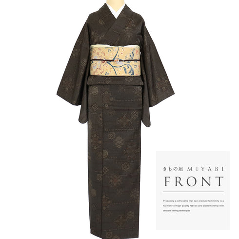 小紋 リサイクル 身丈156.2cm 裄65cm 袷 紬調絣に点描柄 地紋 ブラウン Mサイズ お洒落 カジュアル ポリエステル 洗える着物 広衿 Sランク