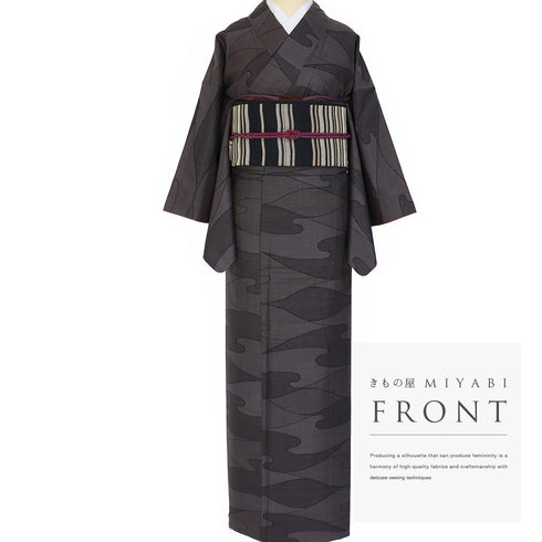 紬 リサイクル 身丈156.2cm 裄65cm 袷 幾何学柄 ブラック Mサイズ カジュアル お洒落 正絹 広衿 Sランク