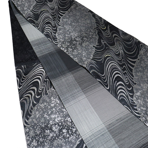 袋帯 リサイクル 帯丈448cm 六通 新小石丸 松煙染 変形雪輪に流水柄 ブラック Mサイズ 正絹 Sランク お洒落