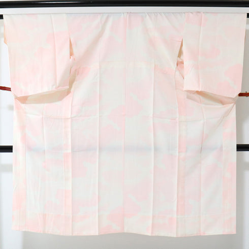 長襦袢 リサイクル 長襦袢 身丈131cm 裄66.8cm 袷 紗絞形に雲取り模様 地紋 ぼかし柄 ピンク Lサイズ しつけ糸 不明 Sランク