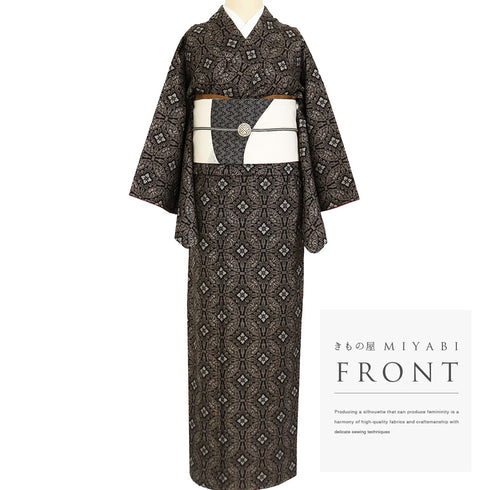 紬 リサイクル 身丈156.5cm 裄64.8cm 袷 デザイン七宝柄 ブラウン Mサイズ カジュアル お洒落 しつけ糸 正絹 広衿 Bランク