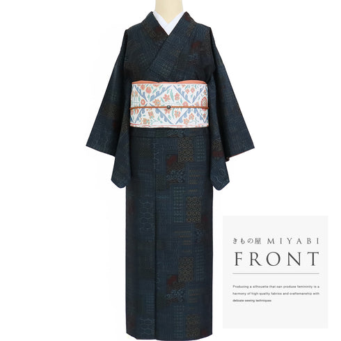 本場大島紬 リサイクル 身丈159.5cm 裄63.2cm 袷 伝統工芸柄 ネイビー Mサイズ カジュアル 証紙 正絹 広衿 Sランク