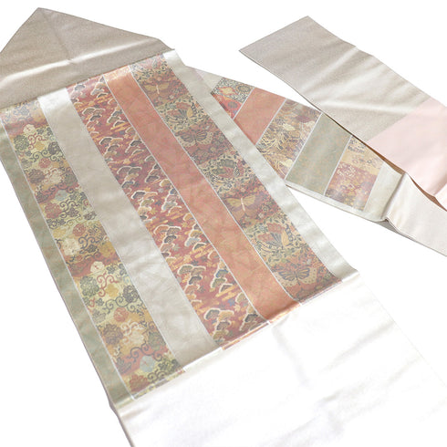 名古屋帯 リサイクル 帯丈352cm ポイント柄 縦縞に松や蝶柄 伝統工芸士 ベージュ Sサイズ 正絹 新品・未使用品 お洒落