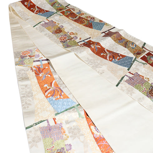 袋帯 リサイクル 帯丈444cm 六通 蝶や短冊に打ち出の小槌柄 刺繍 ベージュ Mサイズ 正絹 Sランク フォーマル セミフォーマル