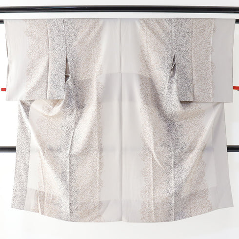 長襦袢 リサイクル 長襦袢 身丈122cm 裄64.8cm 袷 葉柄 後身頃居敷当て付き 半衿なし ベージュ Mサイズ お洒落 正絹 袖無双 Sランク