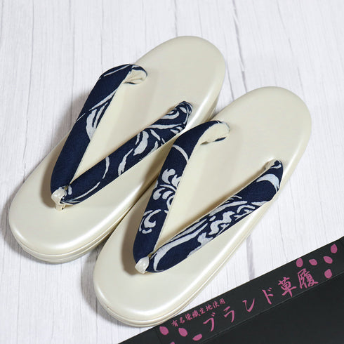 草履 新品 ホワイト 新品・未使用品 ブランド草履