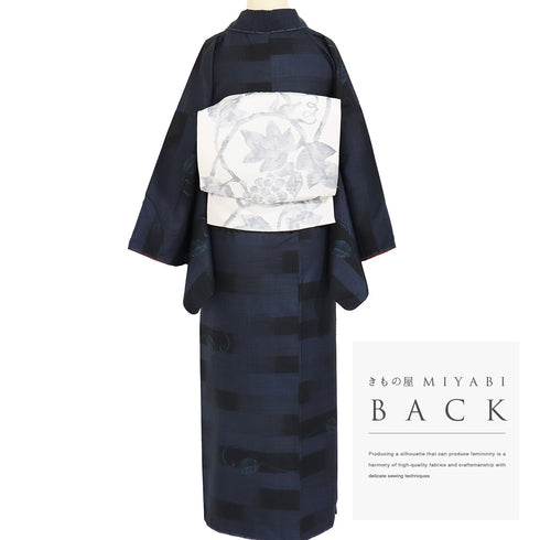 本場大島紬 リサイクル 身丈158.5cm 裄64.9cm 袷 葉柄 ネイビー Mサイズ カジュアル お洒落 証紙 しつけ糸 正絹 広衿 Sランク