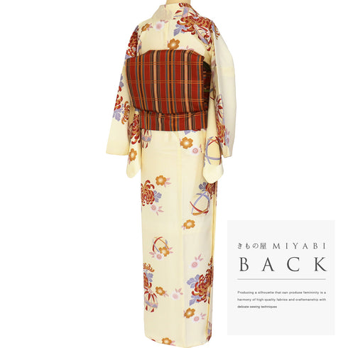 小紋 リサイクル 身丈165.8cm 裄67.5cm 袷 手毬に菊模様 ベージュ LLサイズ お洒落 カジュアル ポリエステル 広衿 Aランク