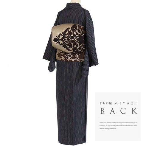 紬 リサイクル 身丈157cm 裄64cm 袷 デザイン格子柄 グレー Mサイズ カジュアル お洒落 正絹 広衿 Sランク