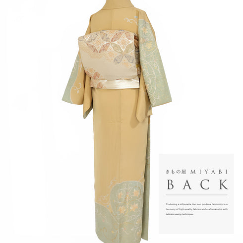 訪問着 リサイクル 身丈154.3cm 裄64cm 袷 デザイン唐草模様 華紋 箔加工 金彩加工 パールトーン加工 ベージュ Sサイズ セミフォーマル お洒落 正絹 広衿 Aランク