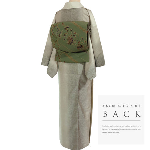 紬 リサイクル 身丈155.5cm 裄63.6cm 袷 葉の織り柄 パールトーン加工 ベージュ Mサイズ お洒落 カジュアル 正絹 広衿 Aランク