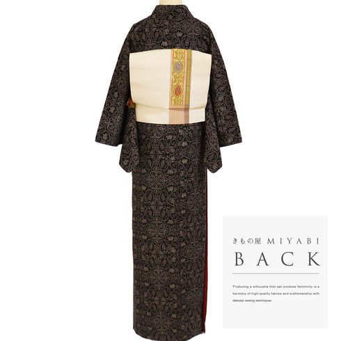 紬 リサイクル 身丈163cm 裄64.8cm 袷 葡萄唐草柄 ブラウン Lサイズ お洒落 カジュアル しつけ糸 正絹 広衿 Sランク