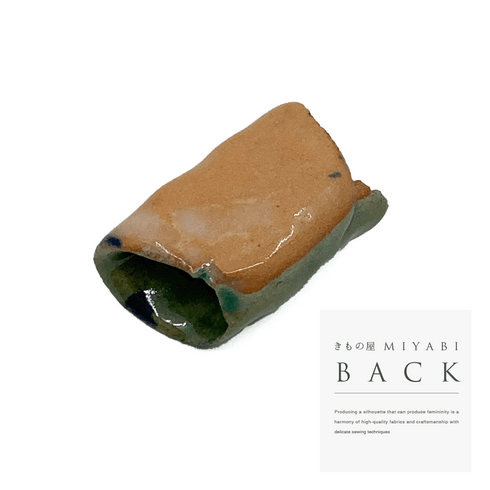 帯留め リサイクル Sランク 陶器 水玉柄 ET-552