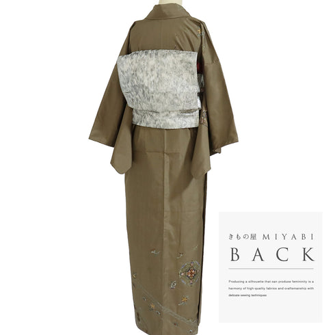 訪問着 リサイクル 身丈159cm 裄65cm 袷 紬 刺繍 華文柄 ゆったり ブラウン Mサイズ お洒落 正絹 広衿 Sランク