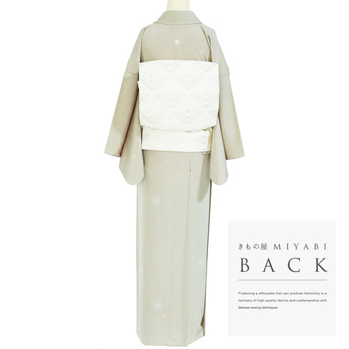 小紋 リサイクル 身丈155cm 裄65cm 袷 飛び鹿子柄 ゆったりサイズ ベージュ Sサイズ セミフォーマル 一つ紋 正絹 広衿 Sランク