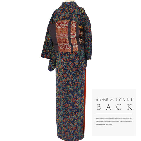 小紋 リサイクル 身丈159cm 裄64cm 袷 唐草柄 ネイビー Mサイズ お洒落 カジュアル 正絹 広衿 Sランク