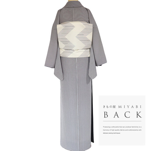 小紋 リサイクル 身丈163.5cm 裄66.3cm 袷 縦縞模様 多色 Lサイズ お洒落 カジュアル しつけ糸 正絹 広衿 Sランク