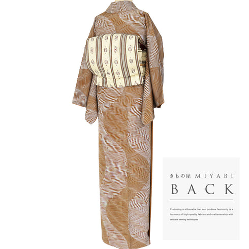 小紋 リサイクル 身丈158.2cm 裄64.4cm 袷 デザイン横縞柄 ブラウン Mサイズ お洒落 カジュアル 正絹 広衿 Sランク