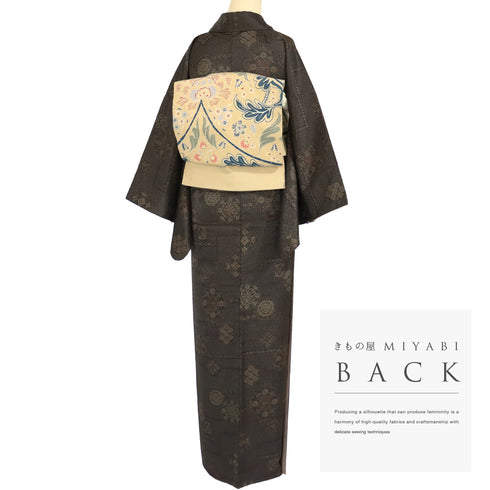 小紋 リサイクル 身丈156.2cm 裄65cm 袷 紬調絣に点描柄 地紋 ブラウン Mサイズ お洒落 カジュアル ポリエステル 洗える着物 広衿 Sランク