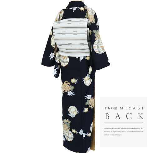 小紋 リサイクル 身丈159.8cm 裄66cm 袷 手毬に菊模様 既製品 ネイビー Mサイズ お洒落 カジュアル ポリエステル 洗える着物 広衿 Aランク