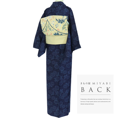 紬 リサイクル 身丈159.3cm 裄63.2cm 単衣 菊唐草模様 ネイビー Mサイズ カジュアル お洒落 正絹 広衿 Sランク