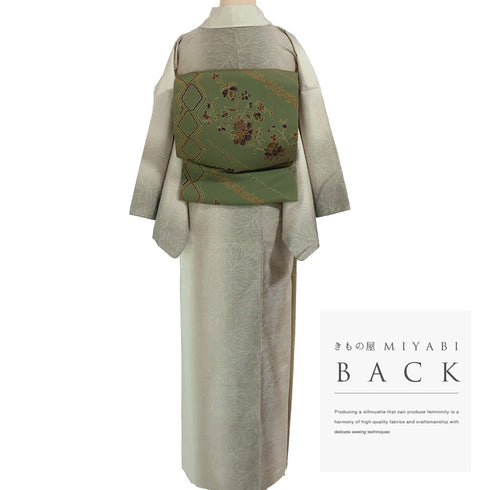紬 リサイクル 身丈155.5cm 裄63.6cm 袷 葉の織り柄 パールトーン加工 ベージュ Mサイズ お洒落 カジュアル 正絹 広衿 Aランク