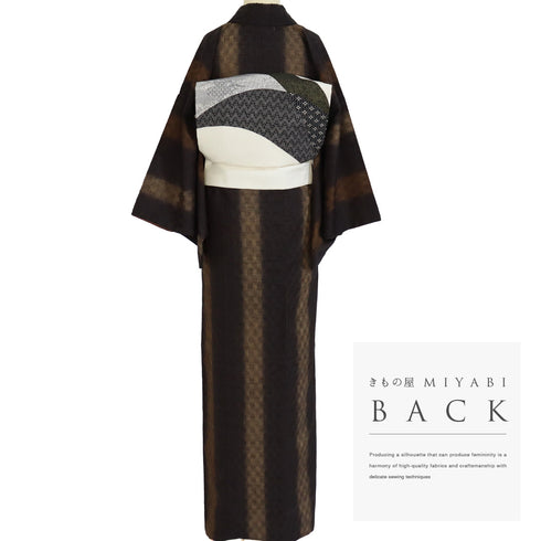 紬 リサイクル 身丈166cm 裄66.3cm 袷 立涌地紋 縞模様 ブラウン LLサイズ カジュアル 正絹 広衿 Sランク