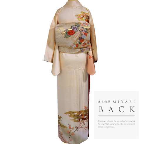 付下げ リサイクル 身丈158cm 裄64.8cm 袷 立花柄 菊柄 金駒刺繍 地紋 ピンク Mサイズ セミフォーマル 落款 正絹 広衿 Sランク