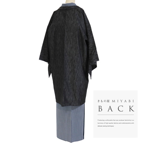 羽織 リサイクル 身丈100cm 裄67.6cm 袷 ロング丈 幾何学柄 地紋 ブラック Lサイズ お洒落 しつけ糸 正絹 未使用品