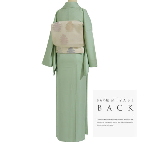 色無地 リサイクル 身丈159.8cm 裄70.4cm 袷 松柄 グリーン Mサイズ お洒落 落款 正絹 広衿 地紋あり Sランク