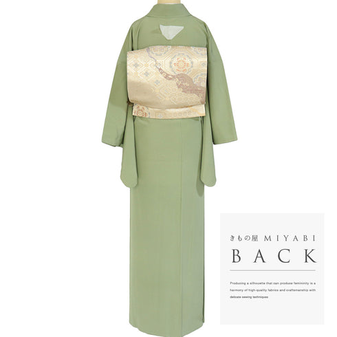 色無地 リサイクル 身丈160cm 裄65cm 袷 グリーン Mサイズ セミフォーマル お洒落 一つ紋 しつけ糸 正絹 広衿 地紋なし Sランク