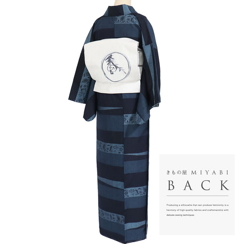 紬 リサイクル 身丈159cm 裄63cm 袷 横段柄 パールトーン加工 ネイビー Mサイズ お洒落 カジュアル しつけ糸 正絹 バチ衿 Sランク