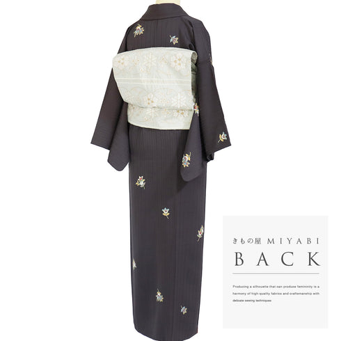 小紋 リサイクル 身丈155.5cm 裄63.2cm 袷 たちばな柄 ブラウン Mサイズ カジュアル 正絹 広衿 Sランク