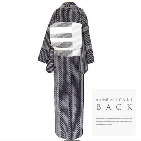 小紋 リサイクル 身丈158.5cm 裄65.6cm 袷 幾何学模様 ブラック Mサイズ お洒落 カジュアル 正絹 広衿 Sランク