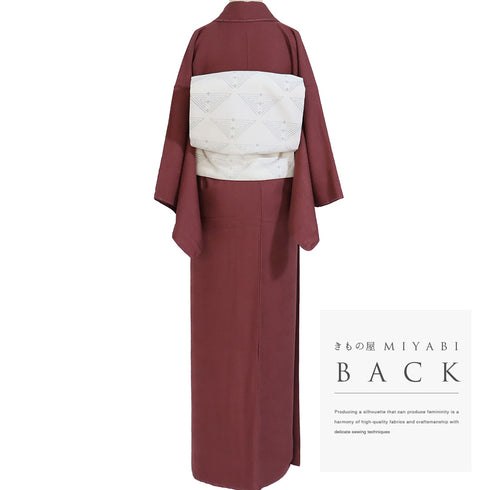 色無地 リサイクル 身丈159cm 裄62.8cm 袷 レッド Mサイズ セミフォーマル しつけ糸 正絹 広衿 地紋あり Sランク