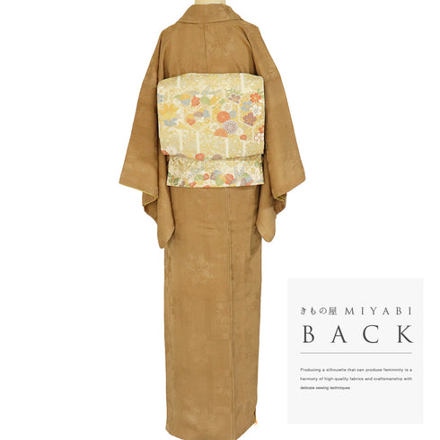 色無地 リサイクル 身丈153cm 裄62.4cm 袷 アンティーク デザイン格子・花模様 ブラウン Sサイズ お洒落 正絹 広衿 地紋あり Bランク