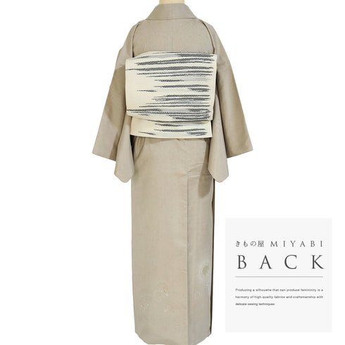 付下げ リサイクル 身丈152.2cm 裄63.2cm 袷 短冊や摺り疋田柄 金駒刺繍 箔 ベージュ Sサイズ お洒落 正絹 広衿 Sランク