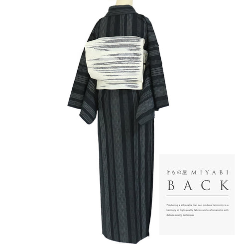 紬 リサイクル 身丈155.8cm 裄64.4cm 単衣 よろけ縞柄 ブラック Mサイズ お洒落 カジュアル 正絹 広衿 Sランク