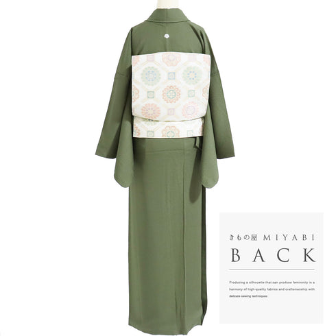 色無地 リサイクル 身丈161cm 裄68.8cm 袷 グリーン Lサイズ セミフォーマル 一つ紋 正絹 広衿 地紋あり Sランク