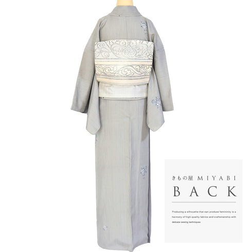 紬 リサイクル 身丈159cm 裄66.4cm 袷 花柄 グレー Mサイズ お洒落 落款 正絹 広衿 Sランク