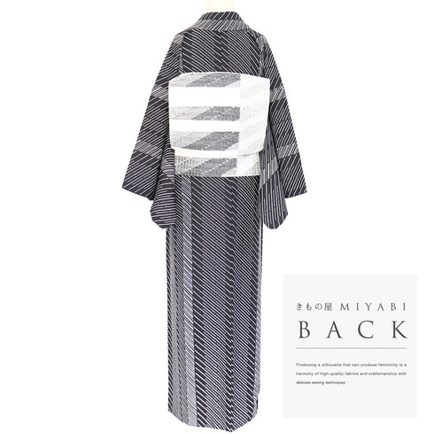 小紋 リサイクル 身丈158.5cm 裄65.6cm 袷 幾何学模様 ブラック Mサイズ お洒落 カジュアル 正絹 広衿 Sランク