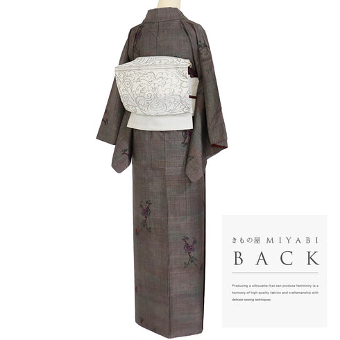 大島紬 リサイクル 身丈155.3cm 裄63cm 袷 花枝柄 ぼかし ブラウン Sサイズ カジュアル お洒落 正絹 広衿 Sランク