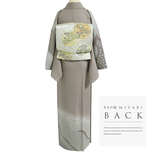 訪問着 リサイクル 身丈164cm 裄66.4cm 袷 吉祥文 菱文 地紋 箔 千地泰弘 ブラウン Lサイズ セミフォーマル お洒落 正絹 広衿 Sランク