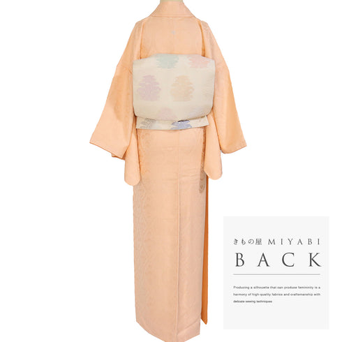 色無地 リサイクル 身丈166.5cm 裄66cm 袷 デザイン菱文様 衿先布付き オレンジ LLサイズ セミフォーマル 正絹 バチ衿 地紋あり Sランク