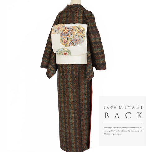 紬 リサイクル 身丈166cm 裄65.6cm 袷 絞り 縞柄 ブラウン ゆったりLLサイズ カジュアル しつけ糸 正絹 広衿 Sランク