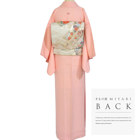 色無地 リサイクル 身丈156.5cm 裄62.4cm 袷 ピンク Mサイズ セミフォーマル 一つ紋 しつけ糸 正絹 広衿 地紋あり Sランク