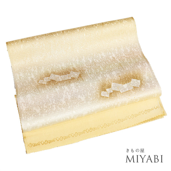 帯揚げ リサイクル セミフォーマル お洒落 ちりめん 正絹 オレンジ 金ラメ ぼかし柄 地紋 新品・未使用品 AG-1234